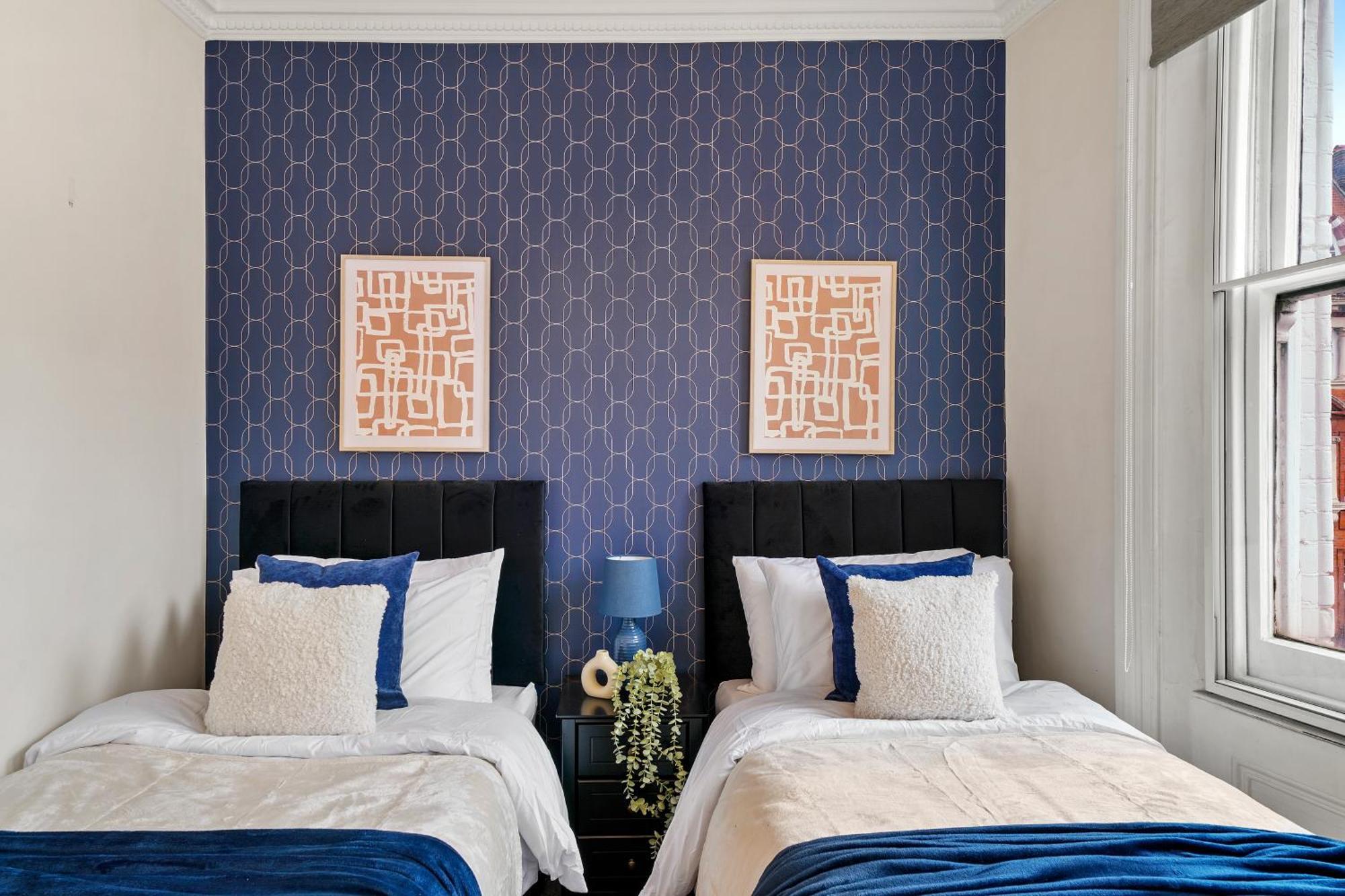 Delightful Flat In London - Sleeps 6 Lägenhet Exteriör bild